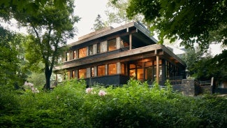 Exterior of Poplar Cloud house by bldus